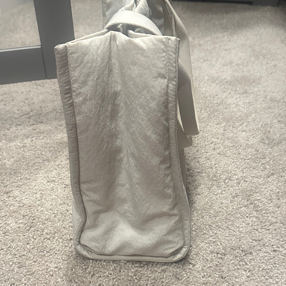 Lululemon Athletica White Tote Bag - Picture 3 of 9